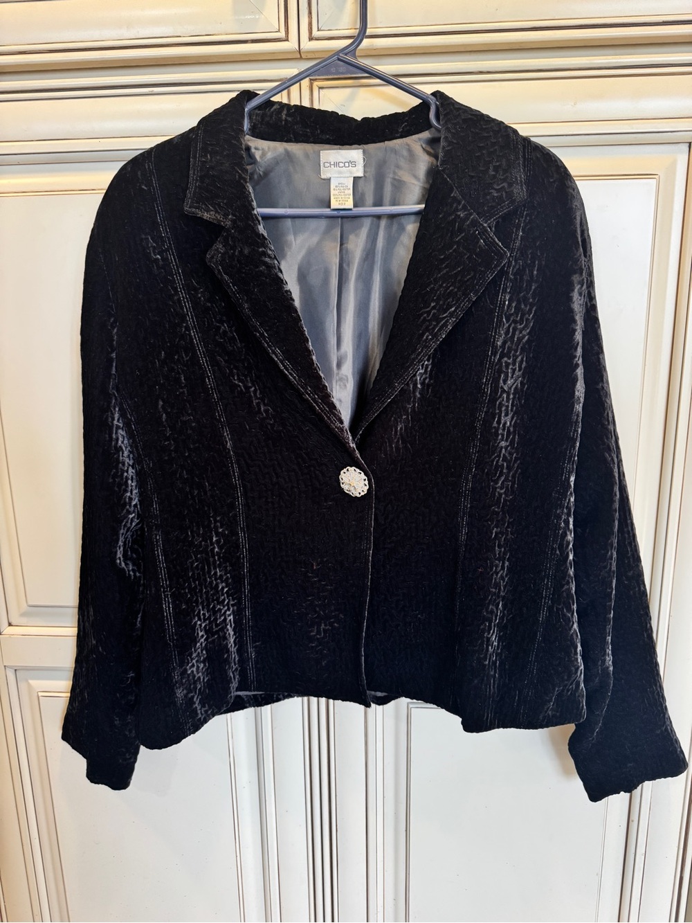 Chico's Black Velvet Cropped Blazer with Decorative Button